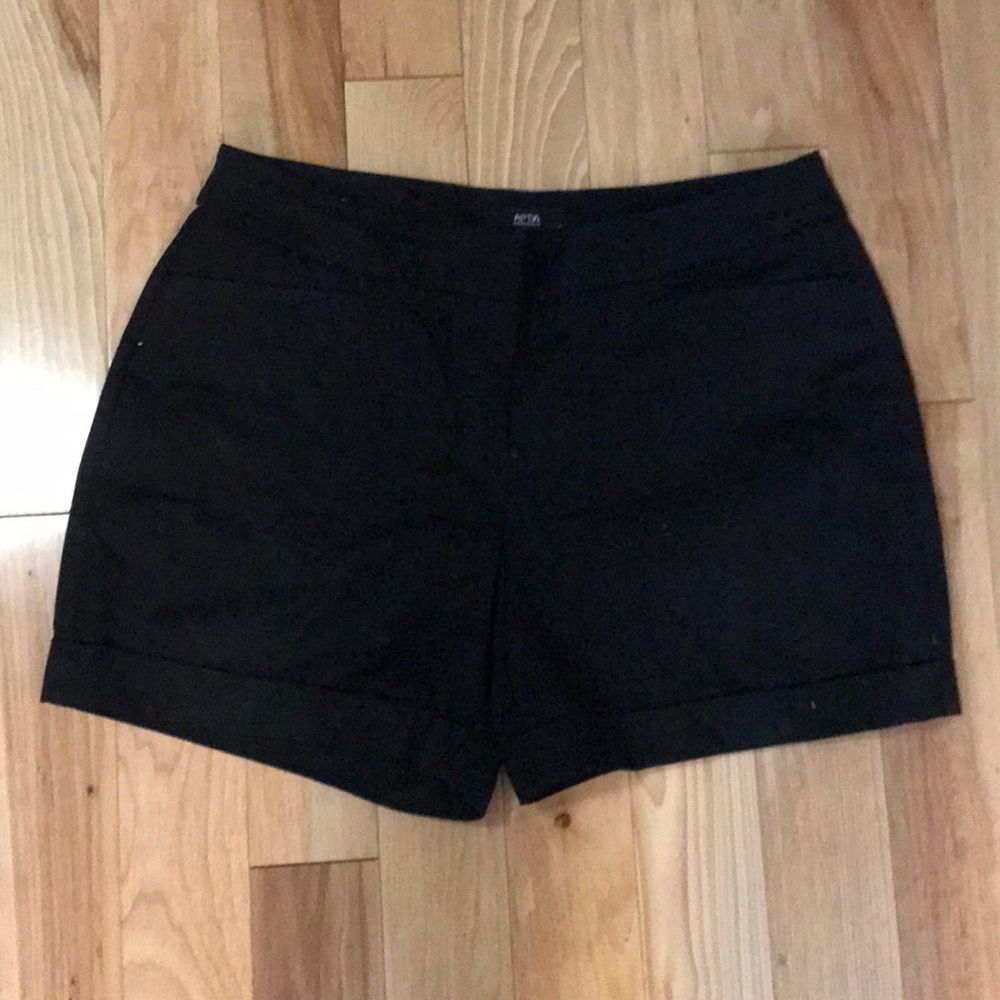 Ladies black dress shorts size 12